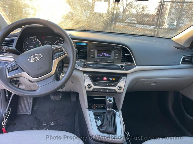 2017 Hyundai Elantra SE Base - 22751712 - 21