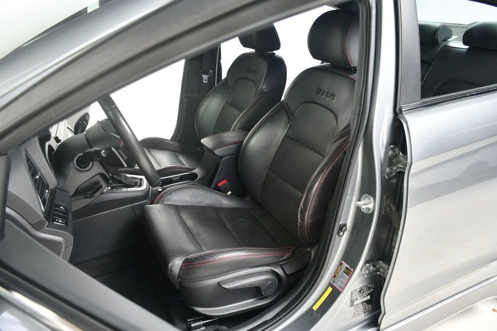 2017 Hyundai Elantra Sport photo 28