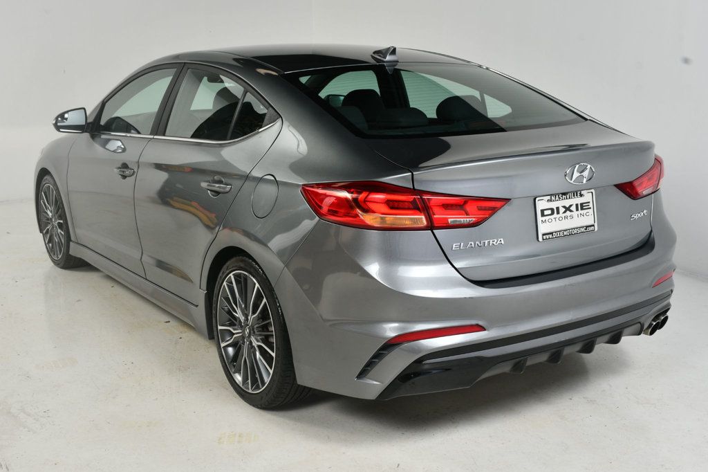2017 Hyundai Elantra Sport photo 7
