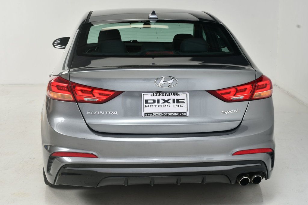 2017 Hyundai Elantra Sport photo 9