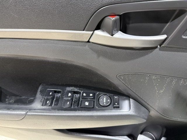 2017 Hyundai Elantra Value Edition 2.0L Automatic - 22999303 - 20