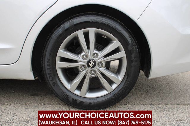 2017 Hyundai Elantra Value Edition 2.0L Automatic - 22871823 - 17