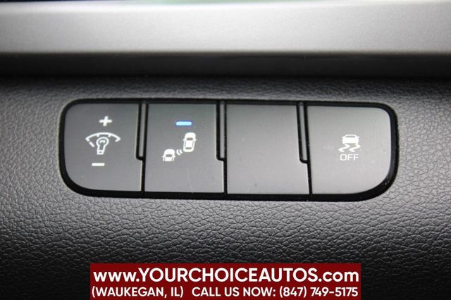 2017 Hyundai Elantra Value Edition 2.0L Automatic - 22871823 - 28