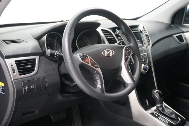 2017 Hyundai Elantra GT  - 22947547 - 8