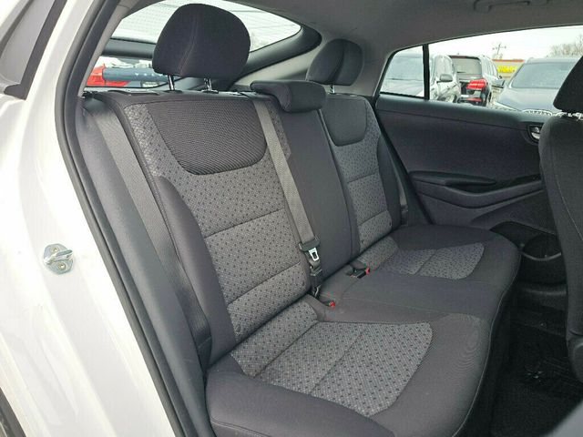 2017 Hyundai Ioniq Hybrid Blue Hatchback - 22964464 - 15