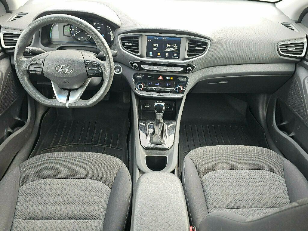 2017 HYUNDAI IONIQ - Image 2