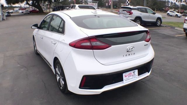 2017 Hyundai Ioniq Hybrid Limited Hatchback - 22769504 - 6