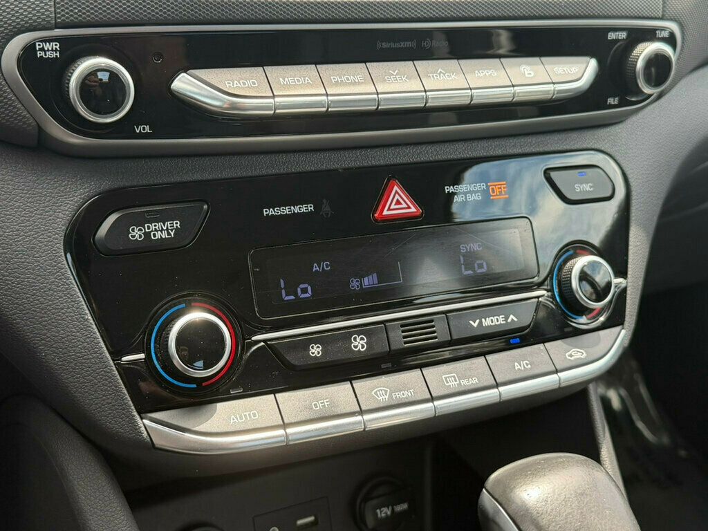 2017 Hyundai Ioniq Hybrid Limited Hatchback - 23028508 - 27