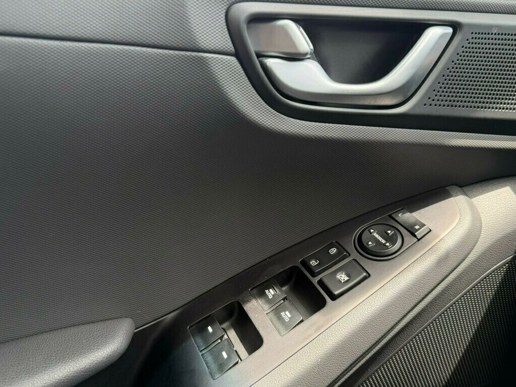 2017 Hyundai Ioniq Hybrid Limited Hatchback - 23028508 - 34