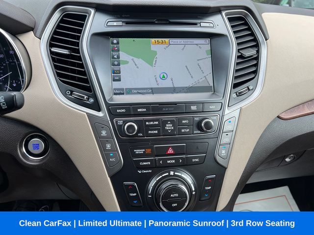 2017 Hyundai Santa Fe Limited Ultimate 3.3L Automatic - 23061511 - 28
