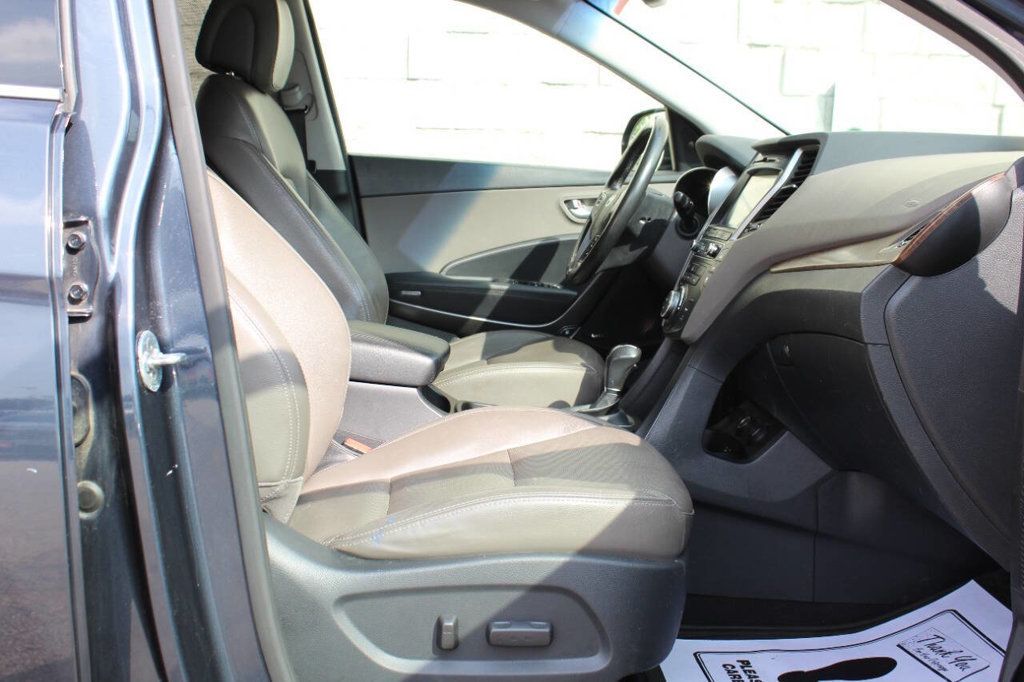 2017 Hyundai Santa Fe Limited Ultimate 3.3L Automatic AWD - 22896446 - 15