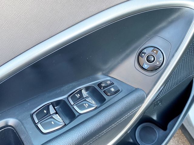 2017 Hyundai Santa Fe Limited Ultimate 3.3L Automatic AWD - 22993135 - 20