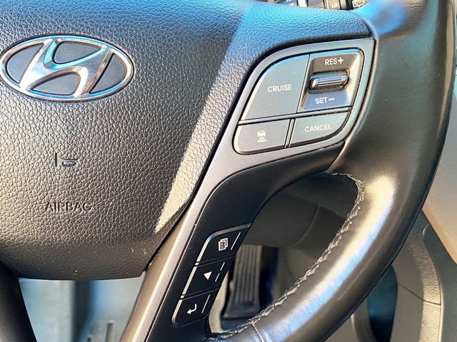 2017 Hyundai Santa Fe Limited Ultimate 3.3L Automatic AWD - 22993135 - 29