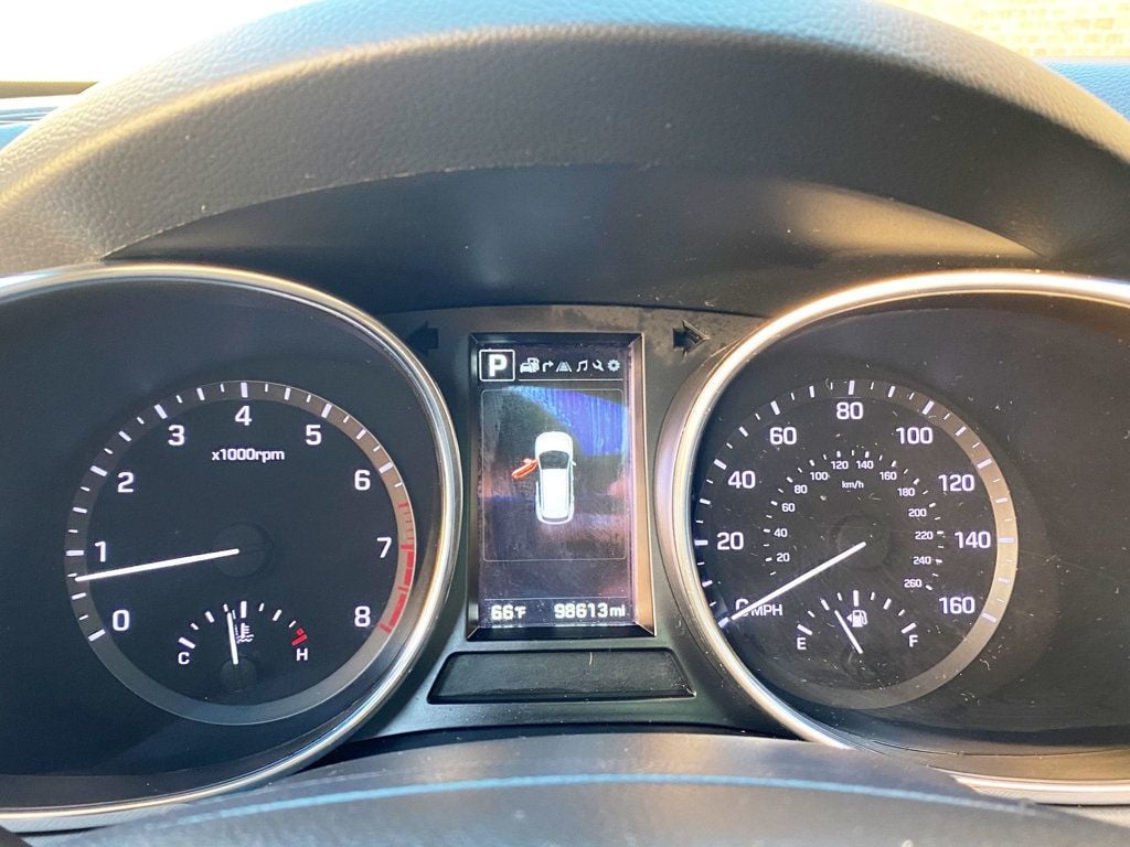 2017 Hyundai Santa Fe Limited Ultimate 3.3L Automatic AWD - 22993135 - 32