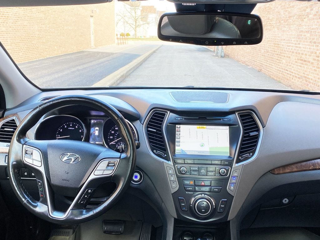 2017 Hyundai Santa Fe Limited Ultimate 3.3L Automatic AWD - 22993135 - 49