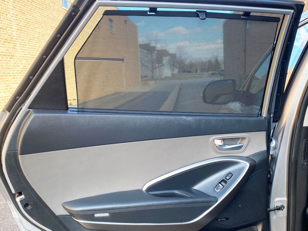 2017 Hyundai Santa Fe Limited Ultimate 3.3L Automatic AWD - 22993135 - 55