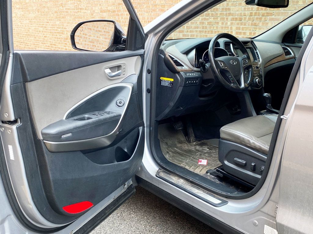 2017 Hyundai Santa Fe Limited Ultimate 3.3L Automatic AWD - 22993135 - 5