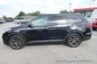 2017 Hyundai Santa Fe SE 3.3L Automatic - 22580970 - 3