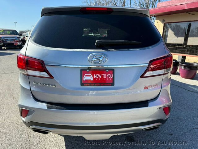 2017 Hyundai Santa Fe SE 3.3L Automatic - 22991830 - 10