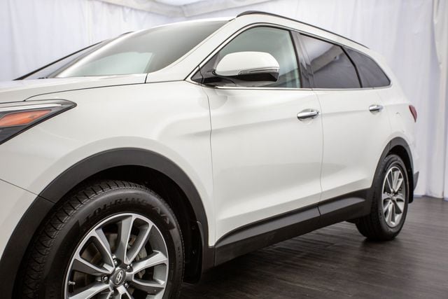 2017 Hyundai Santa Fe SE 3.3L Automatic - 22646139 - 36