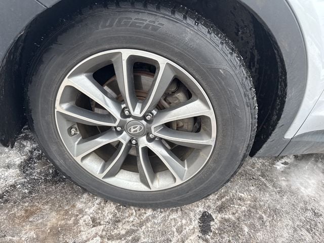 2017 Hyundai Santa Fe SE 3.3L Automatic AWD - 22958567 - 4