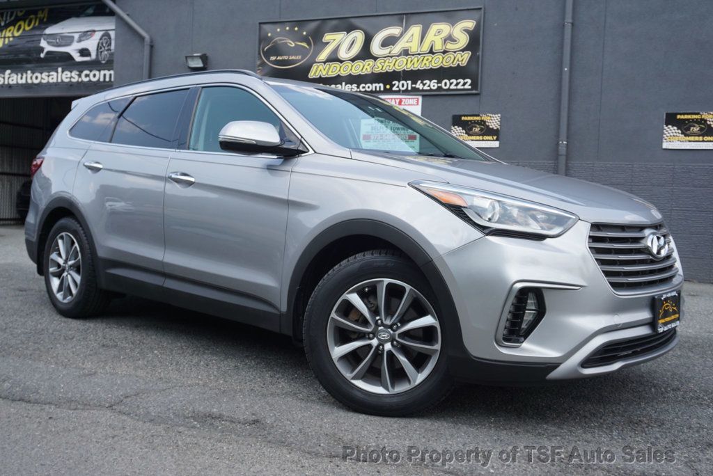 2017 Hyundai Santa Fe SE 3.3L Automatic AWD 3RD ROW LEATHER REAR CAMERA HEATED SEATS  - 22539217 - 0