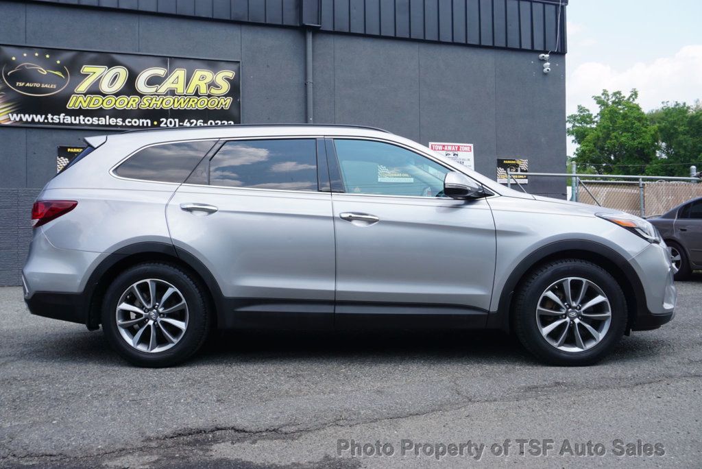 2017 Hyundai Santa Fe SE 3.3L Automatic AWD 3RD ROW LEATHER REAR CAMERA HEATED SEATS  - 22539217 - 7