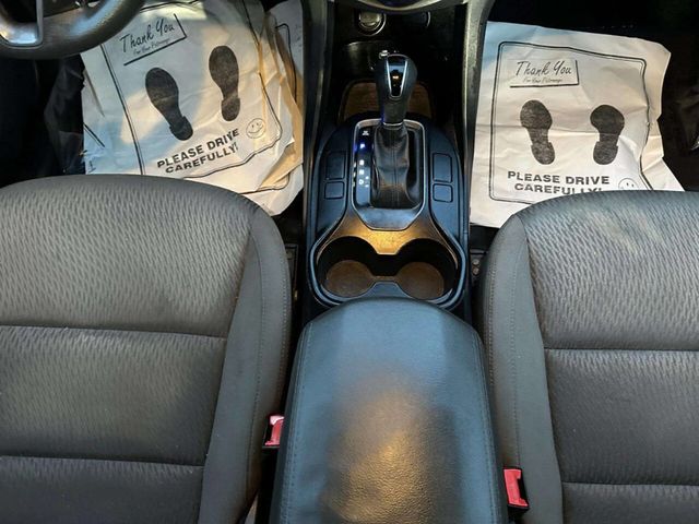 2017 Hyundai Santa Fe SE 4dr SUV - 22974791 - 18