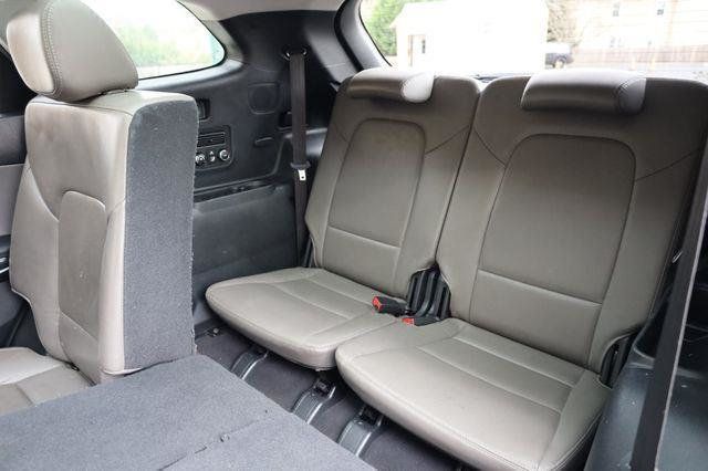 2017 Hyundai Santa Fe SE Ultimate - 23088782 - 26