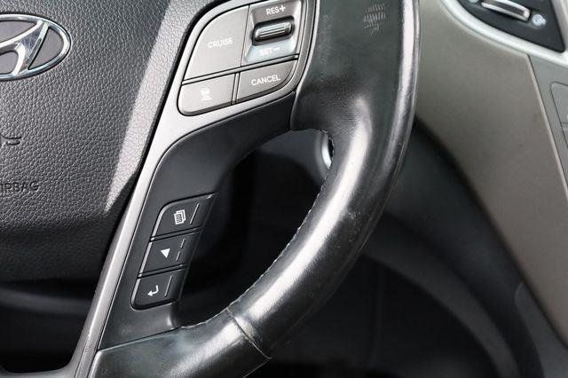 2017 Hyundai Santa Fe SE Ultimate - 23088782 - 37