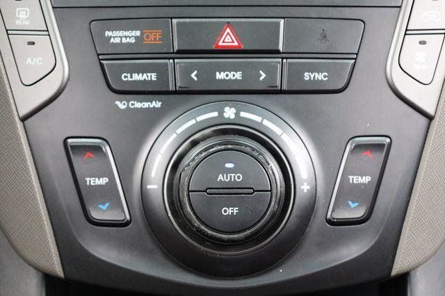 2017 Hyundai Santa Fe SE Ultimate - 23088782 - 48
