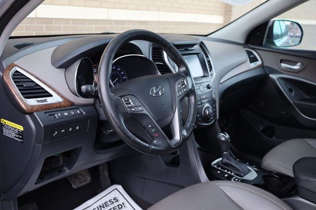 2017 Hyundai Santa Fe SE Ultimate 3.3L Automatic - 22908436 - 14