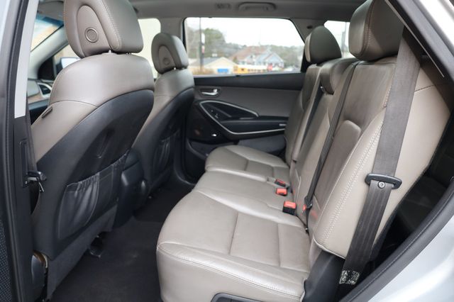 2017 Hyundai Santa Fe SE Ultimate 3.3L Automatic - 22908436 - 21