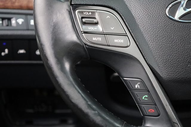 2017 Hyundai Santa Fe SE Ultimate 3.3L Automatic - 22908436 - 33