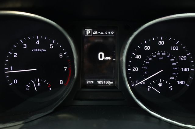 2017 Hyundai Santa Fe SE Ultimate 3.3L Automatic - 22908436 - 48