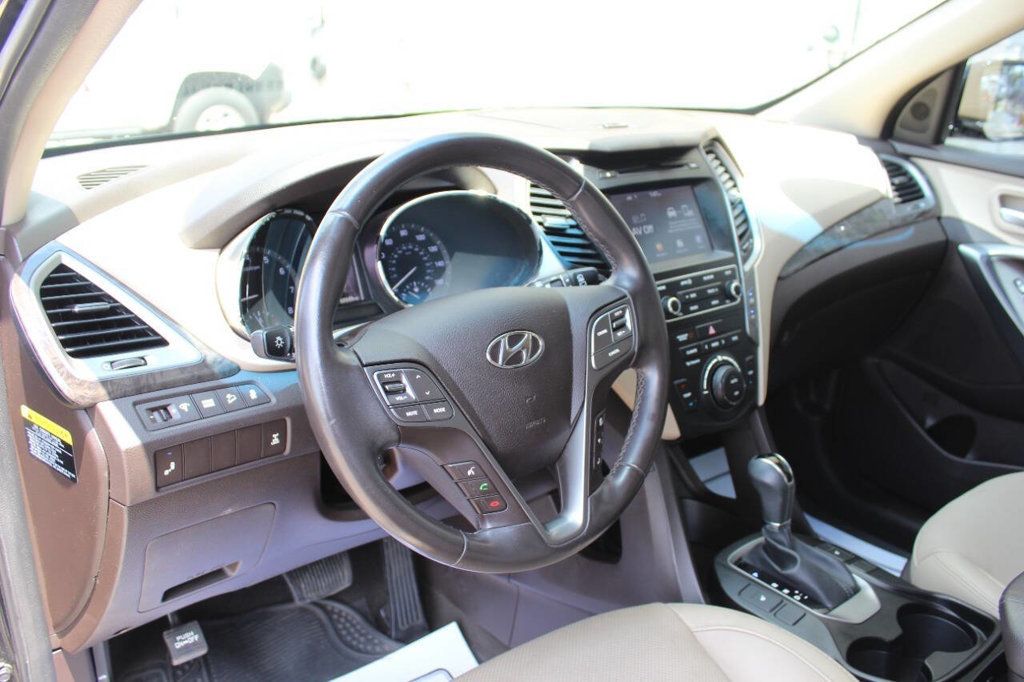2017 Hyundai Santa Fe Sport 2.0T AWD 4dr SUV - 22879650 - 11