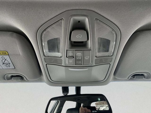 2017 Hyundai Santa Fe Sport 2.0T Ultimate Automatic AWD - 22982285 - 32