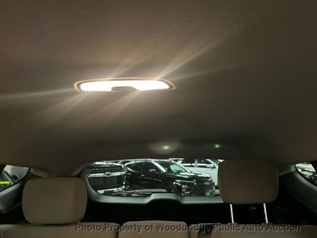 2017 Hyundai Santa Fe Sport 2.4L Automatic - 22969638 - 10