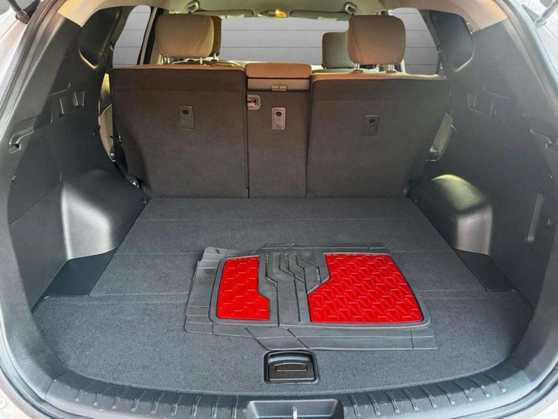 2017 Hyundai Santa Fe Sport 2.4L Automatic - 22933196 - 11