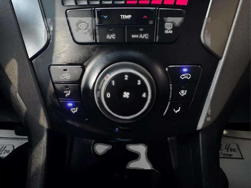 2017 Hyundai Santa Fe Sport 2.4L Automatic - 22933196 - 20