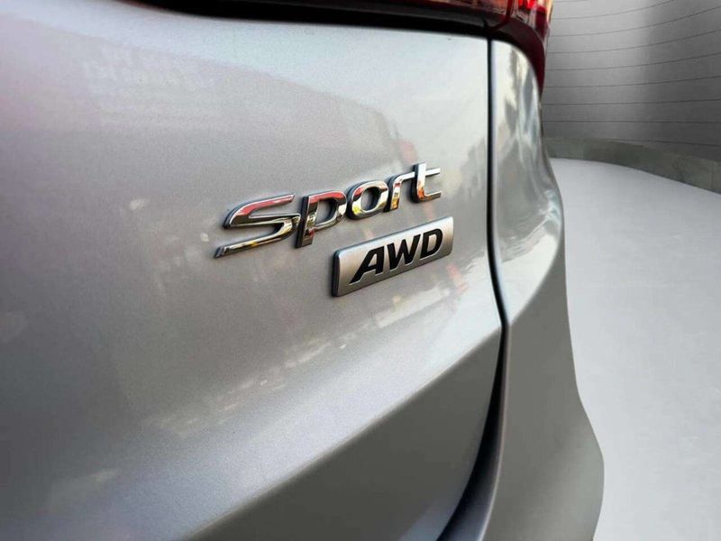 2017 Hyundai Santa Fe Sport 2.4L Automatic - 22933196 - 25