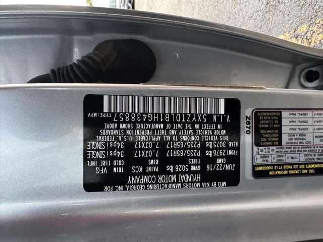 2017 Hyundai Santa Fe Sport 2.4L Automatic - 22933196 - 26