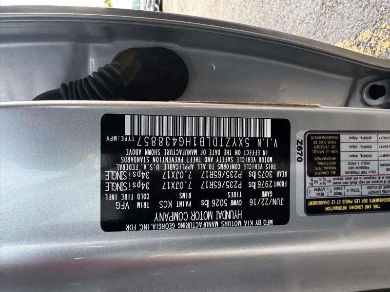 2017 Hyundai Santa Fe Sport 2.4L Automatic - 22933196 - 26