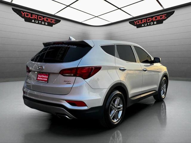 2017 Hyundai Santa Fe Sport 2.4L Automatic - 22933196 - 4