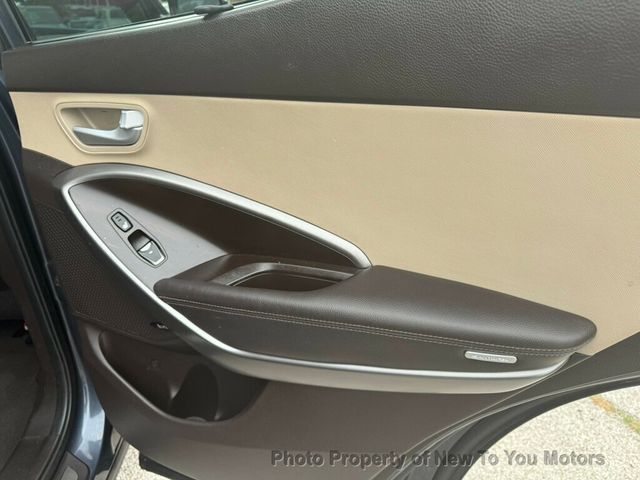 2017 Hyundai Santa Fe Sport 2.4L Automatic - 23042723 - 22