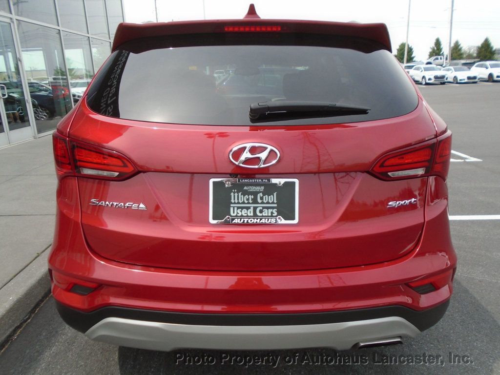 2017 Hyundai Santa Fe Sport 2.4L Automatic - 22427626 - 4