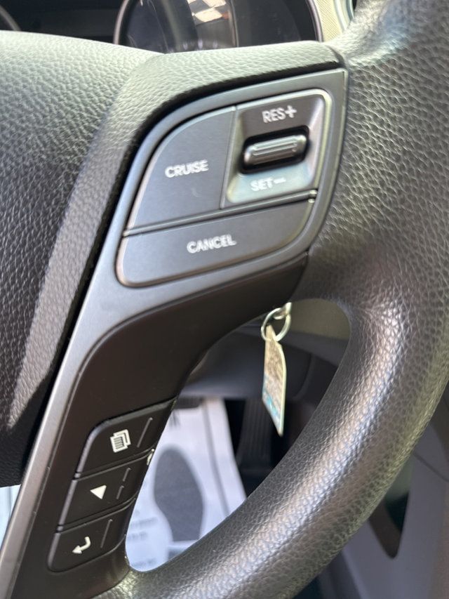 2017 Hyundai Santa Fe Sport 2.4L Automatic - 22896277 - 27