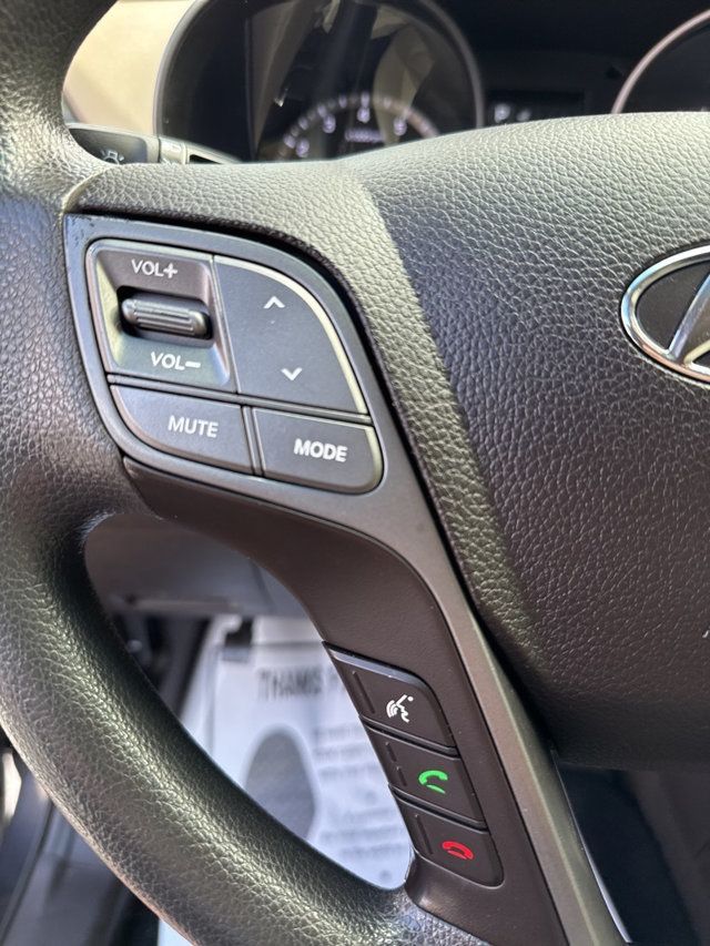 2017 Hyundai Santa Fe Sport 2.4L Automatic - 22896277 - 28