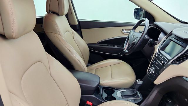 2017 Hyundai Santa Fe Sport 2.4L Automatic w/ Popular Equipment Pkg & Premium Equipment Pkg - 23034869 - 18