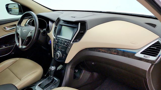 2017 Hyundai Santa Fe Sport 2.4L Automatic w/ Popular Equipment Pkg & Premium Equipment Pkg - 23034869 - 19